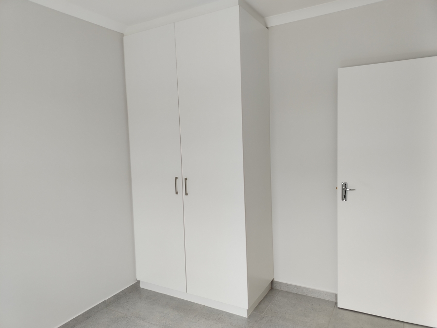 To Let 3 Bedroom Property for Rent in Stellendale Western Cape